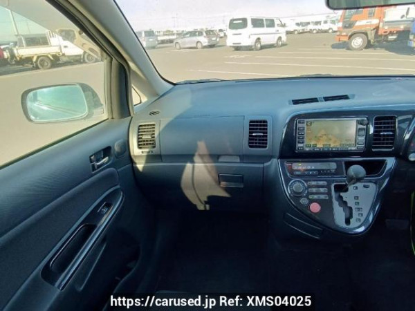 Used 2003 AT toyota wish ZNE10G Image[19]