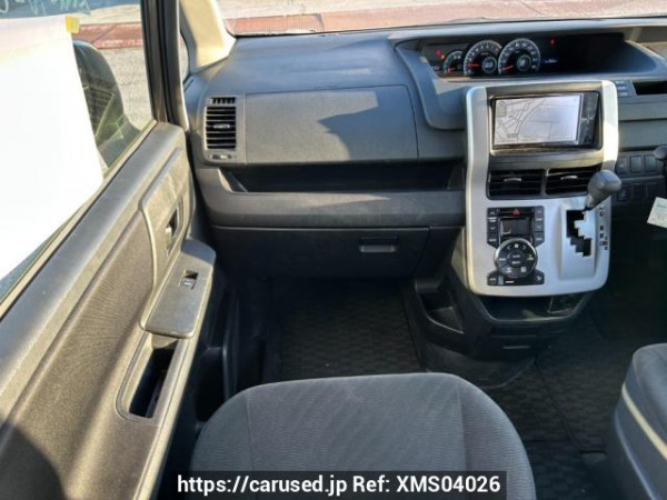 Used 2010 AT toyota noah ZRR70G Image[20]