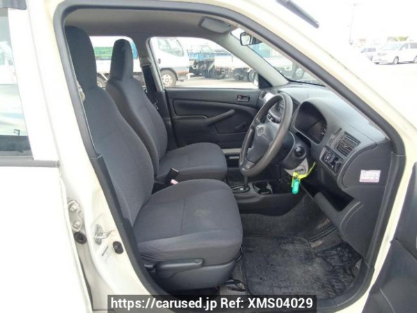Used 2004 AT toyota probox-van NCP50V Image[13]
