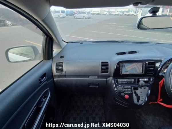 Used 2003 AT toyota wish ZNE10G Image[19]