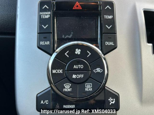 Used 2010 AT toyota noah ZRR70G Image[25]