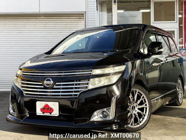 Used 2011 AT nissan elgrand DBA-TE52 Image[0]