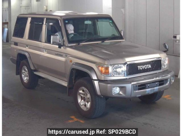 Used 2015 MT toyota land-cruiser-70 GRJ76K Image[0]