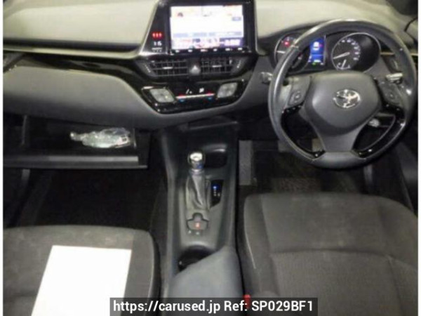 Used 2018 AT toyota c-hr NGX10 Image[2]