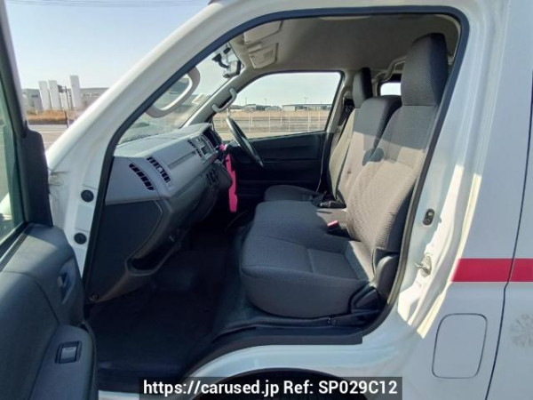 Used 2011 AT toyota regiusace-van TRH200K Image[13]