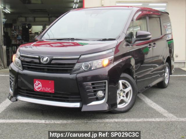 Used 2016 AT toyota voxy ZRR85W Image[0]