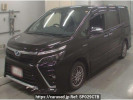 Toyota Voxy ZWR80W
