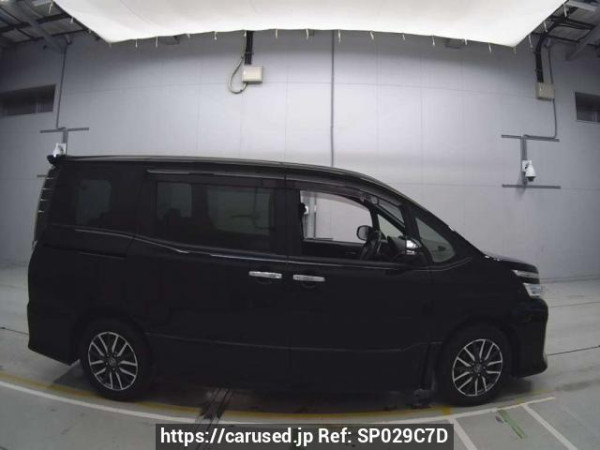 Used 2015 AT toyota voxy ZRR80W Image[2]