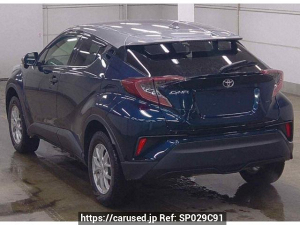 Used 2019 AT toyota c-hr NGX50 Image[1]