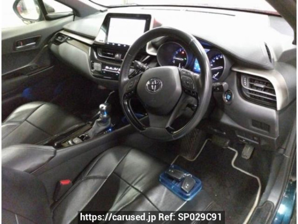 Used 2019 AT toyota c-hr NGX50 Image[2]