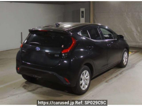 Used 2021 AT toyota aqua MXPK11 Image[1]