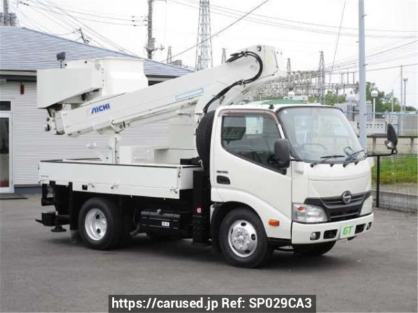 Used 2013 MT hino dutro XZU600X Image[1]
