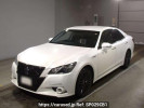 Toyota Crown Hybrid AWS211