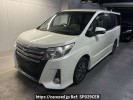 Toyota Noah ZRR80W