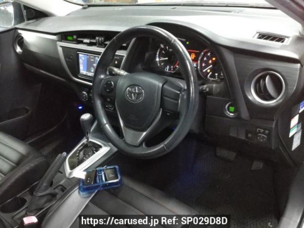 Used 2013 AT toyota auris NZE181H Image[2]
