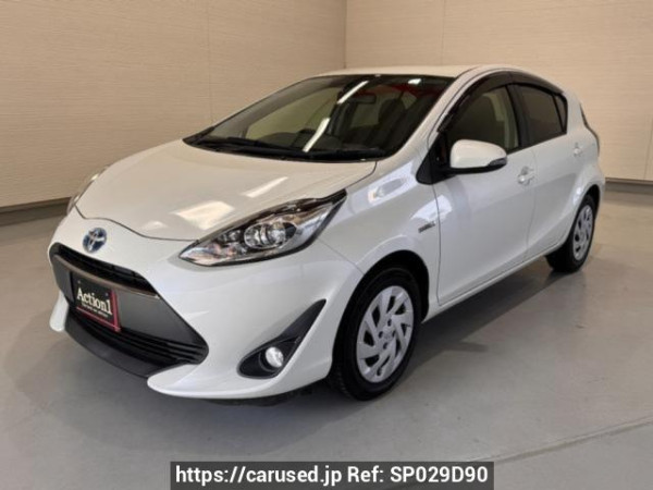 Used 2018 AT toyota aqua NHP10 Image[0]