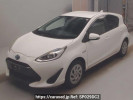 Toyota Aqua NHP10