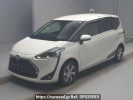 Toyota Sienta NHP170G
