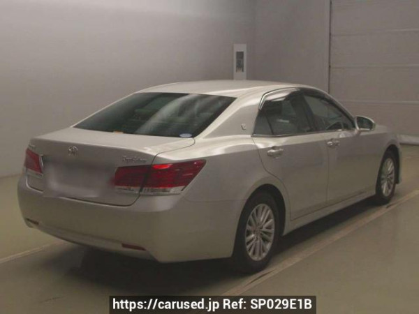 Used 2016 AT toyota crown GRS210 Image[1]