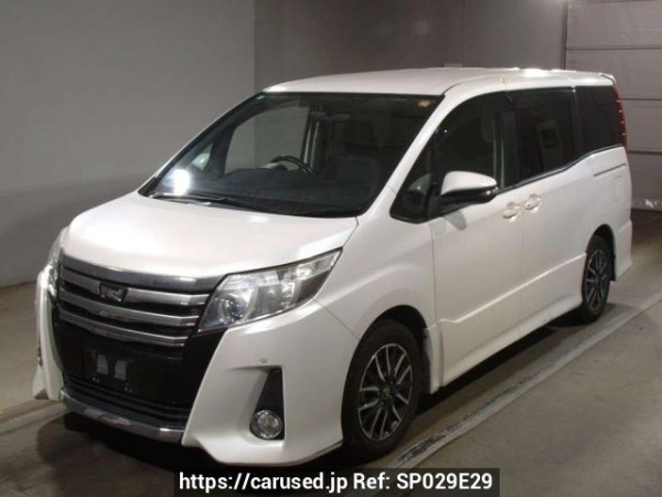 Used 2014 AT toyota noah ZRR80W Image[0]