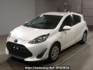 Toyota Aqua NHP10