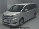 Toyota Noah ZRR80G