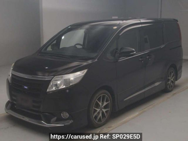 Used 2016 AT toyota noah ZRR80G Image[0]