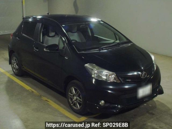 Used 2014 AT toyota vitz NSP135 Image[2]