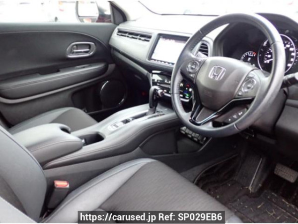 Used 2020 AT honda vezel RU1 Image[1]