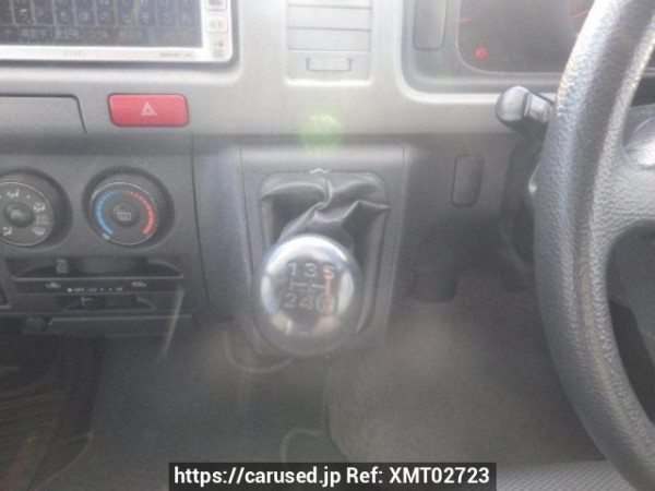 Used 2008 MT toyota hiace-van KDH201V Image[18]