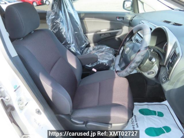 Used 2005 AT toyota wish ZNE10G Image[15]