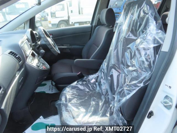 Used 2005 AT toyota wish ZNE10G Image[17]