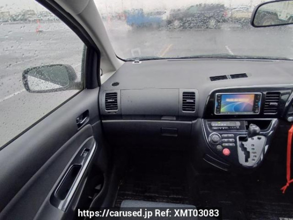 Used 2004 AT toyota wish ZNE10G Image[21]