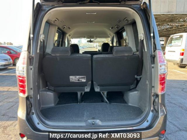 Used 2007 AT toyota noah ZRR70G Image[8]