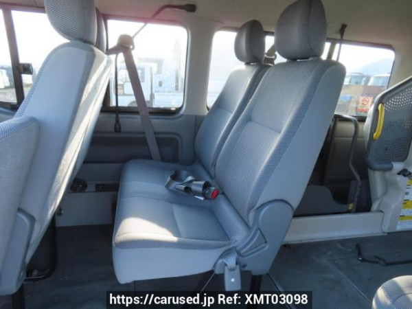 Used 2005 AT toyota hiace-van TRH200K Image[24]