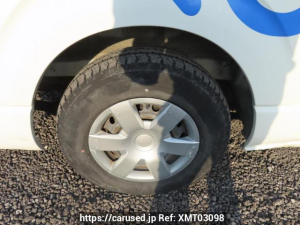 Used 2005 AT toyota hiace-van TRH200K Image[41]