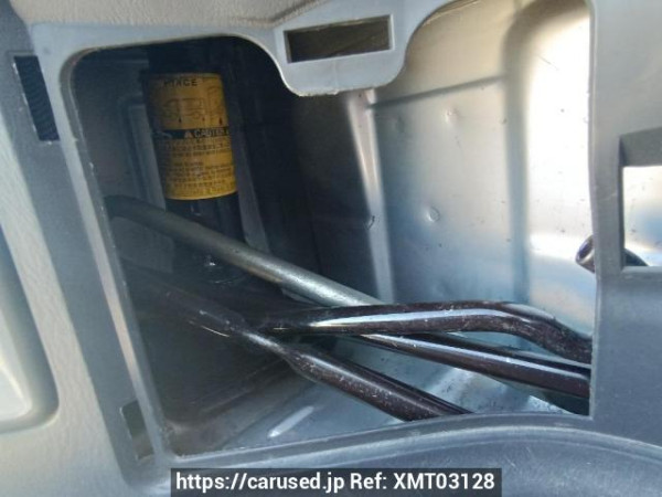 Used 2005 AT toyota hiace-van KDH205V Image[41]