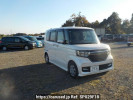 Honda N-BOX CUSTOM JF3