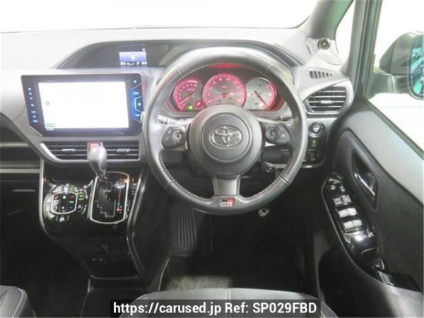 Used 2018 AT toyota noah ZRR80W Image[2]