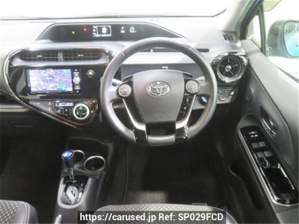 Used 2019 AT toyota aqua NHP10H Image[2]