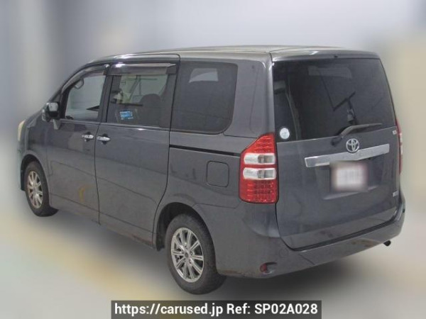 Used 2012 AT toyota noah ZRR70G Image[2]