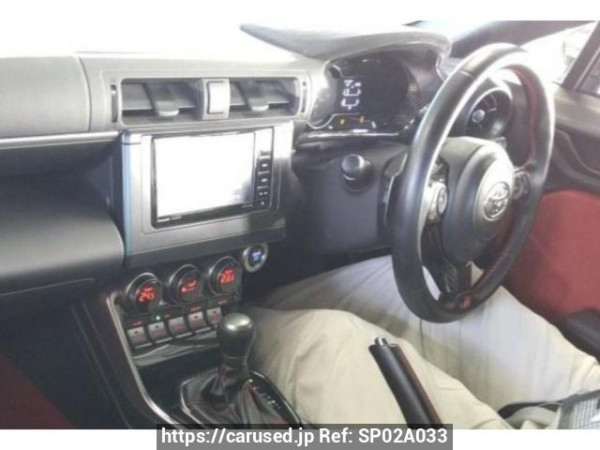 Used 2024 AT toyota gr86 ZN8 Image[2]