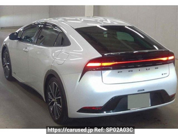 Used 2023 AT toyota prius MXWH65 Image[1]
