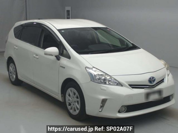 Used 2014 AT toyota prius-alpha ZVW41W Image[2]