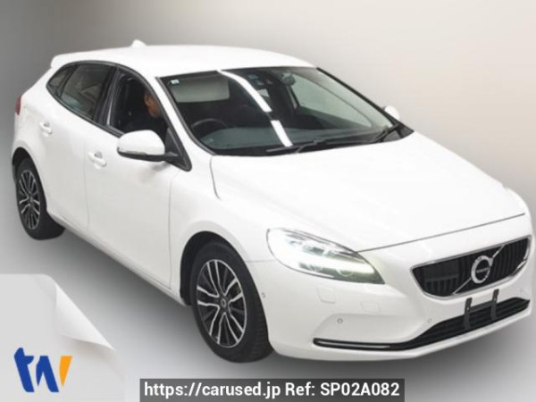 Used 2019 AT volvo v40 MB4154T Image[0]