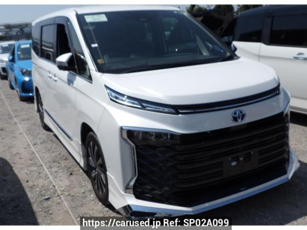 Used 2022 AT toyota voxy ZWR90W Image[0]