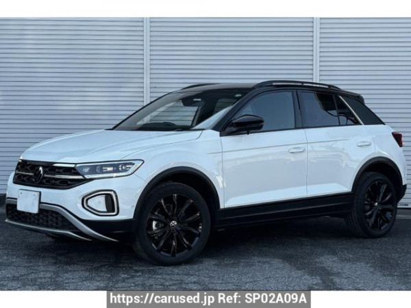 Used 2024 AT volkswagen t-roc A1DFF Image[0]