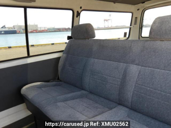 Used 2003 AT toyota hiace-van TRH112V Image[15]