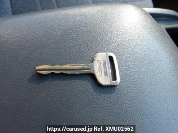 Used 2003 AT toyota hiace-van TRH112V Image[25]