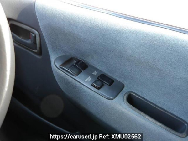 Used 2003 AT toyota hiace-van TRH112V Image[26]